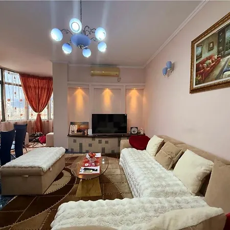 Sweethome Center, Skanderbeg Square Appartement *